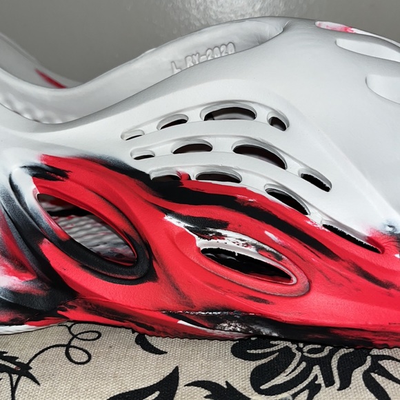 EVA Foam RNNR Runner Clog Slip-On New Unbranded MX Bone White Onyx Vermilion Men - Picture 4 of 17